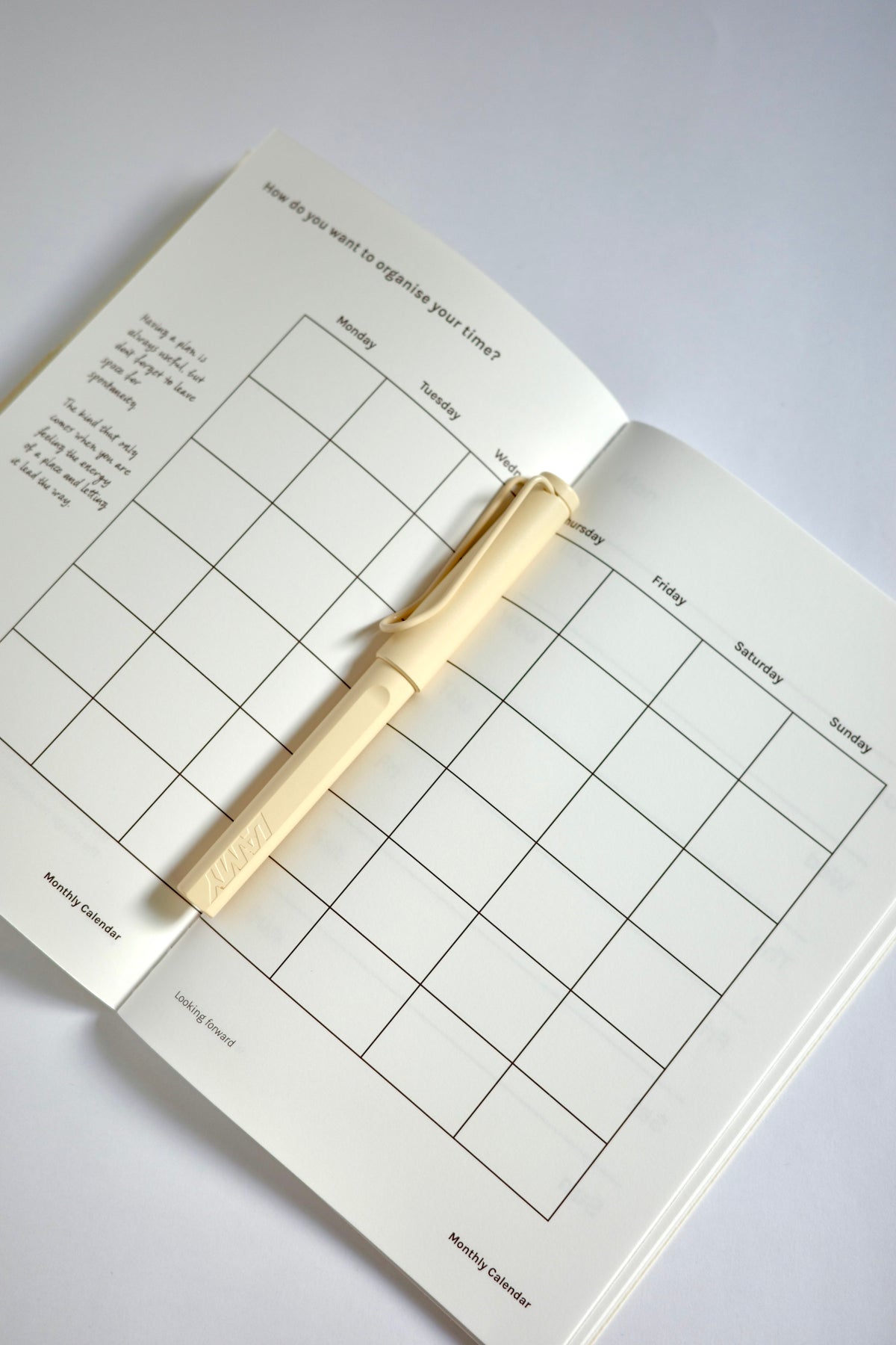Travel Journal Nº 01 · Long Trip